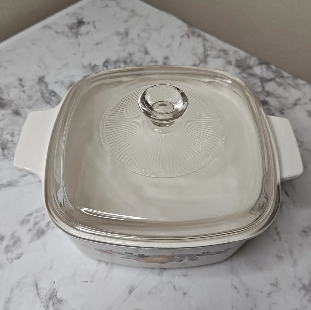 Vintage Pyrex Glass Lid White Casserole Dish Fruit Design